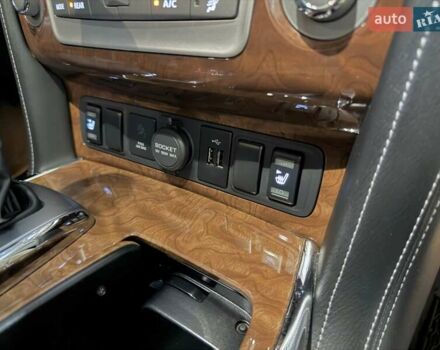 Синий Инфинити QX80, объемом двигателя 5.55 л и пробегом 50 тыс. км за 26500 $, фото 34 на Automoto.ua