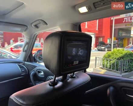 Синий Инфинити QX80, объемом двигателя 5.55 л и пробегом 56 тыс. км за 49900 $, фото 39 на Automoto.ua