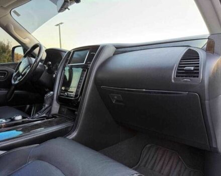 Синий Инфинити QX80, объемом двигателя 5.6 л и пробегом 50 тыс. км за 12000 $, фото 21 на Automoto.ua