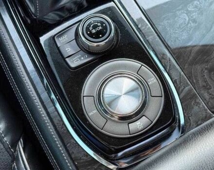 Синий Инфинити QX80, объемом двигателя 5.6 л и пробегом 50 тыс. км за 12000 $, фото 15 на Automoto.ua