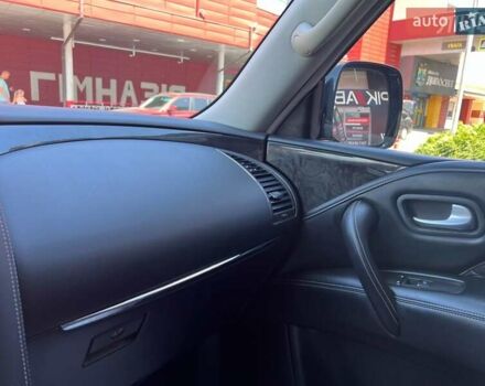 Синий Инфинити QX80, объемом двигателя 5.55 л и пробегом 56 тыс. км за 49900 $, фото 32 на Automoto.ua