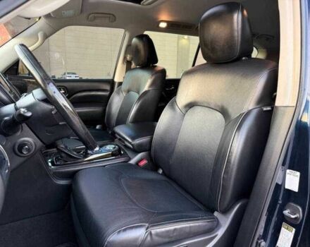 Синий Инфинити QX80, объемом двигателя 5.6 л и пробегом 50 тыс. км за 12000 $, фото 10 на Automoto.ua