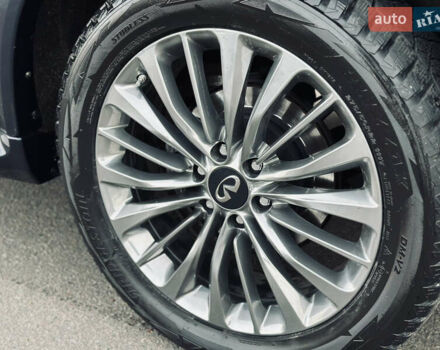 Синій Інфініті QX80, об'ємом двигуна 5.6 л та пробігом 99 тис. км за 43000 $, фото 38 на Automoto.ua