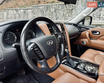 Синій Інфініті QX80, об'ємом двигуна 5.6 л та пробігом 99 тис. км за 43000 $, фото 2 на Automoto.ua