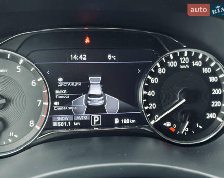 Синій Інфініті QX80, об'ємом двигуна 5.6 л та пробігом 99 тис. км за 43000 $, фото 32 на Automoto.ua