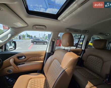 Синій Інфініті QX80, об'ємом двигуна 5.55 л та пробігом 20 тис. км за 61000 $, фото 34 на Automoto.ua
