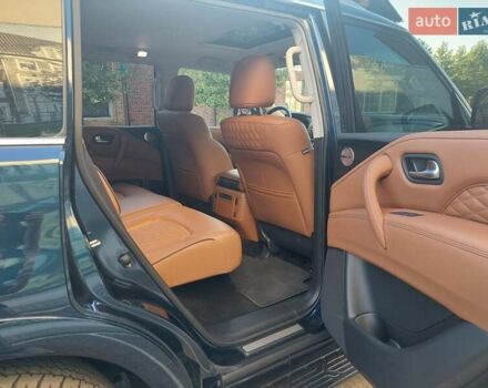 Синий Инфинити QX80, объемом двигателя 5.55 л и пробегом 12 тыс. км за 72000 $, фото 3 на Automoto.ua