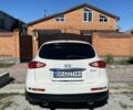Белый Инфинити EX 35, объемом двигателя 3.5 л и пробегом 130 тыс. км за 10500 $, фото 2 на Automoto.ua