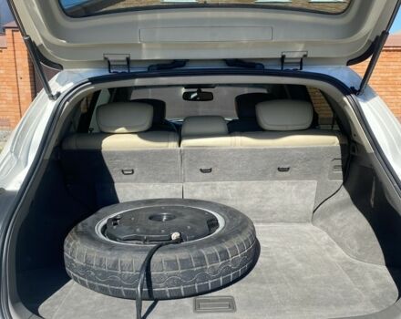 Белый Инфинити EX 35, объемом двигателя 3.5 л и пробегом 130 тыс. км за 10500 $, фото 9 на Automoto.ua