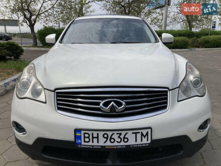 Інфініті EX 35 2007 у Одесі на Automoto.ua Білий Інфініті EX 35, об'ємом двигуна 3.5 л та пробігом 120 тис. км за 11111 $, фото 1 на Automoto.ua
