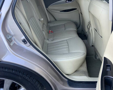 Бежевый Инфинити EX 35, объемом двигателя 3.5 л и пробегом 178 тыс. км за 9200 $, фото 8 на Automoto.ua