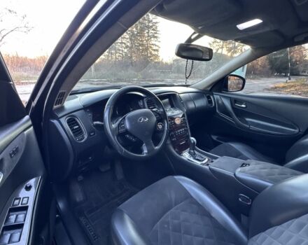 Черный Инфинити EX 35, объемом двигателя 3.5 л и пробегом 168 тыс. км за 9999 $, фото 6 на Automoto.ua