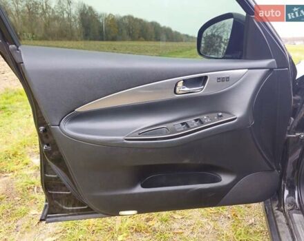 Черный Инфинити EX 35, объемом двигателя 3.5 л и пробегом 205 тыс. км за 11500 $, фото 13 на Automoto.ua