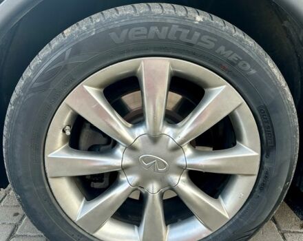 Черный Инфинити EX 35, объемом двигателя 3.5 л и пробегом 248 тыс. км за 10300 $, фото 19 на Automoto.ua