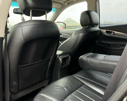 Красный Инфинити EX 35, объемом двигателя 3.5 л и пробегом 186 тыс. км за 10300 $, фото 20 на Automoto.ua