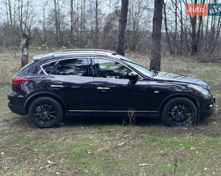 Красный Инфинити EX 35, объемом двигателя 3.5 л и пробегом 165 тыс. км за 11799 $, фото 4 на Automoto.ua