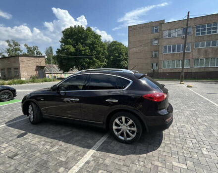 Красный Инфинити EX 35, объемом двигателя 3.5 л и пробегом 128 тыс. км за 11500 $, фото 7 на Automoto.ua