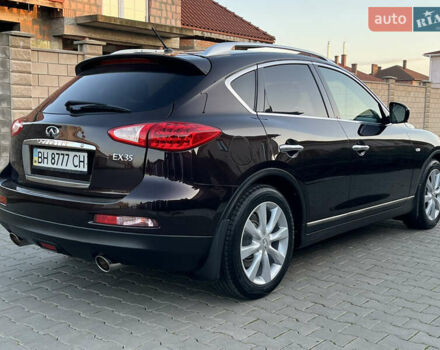 Красный Инфинити EX 35, объемом двигателя 3.5 л и пробегом 77 тыс. км за 11999 $, фото 37 на Automoto.ua