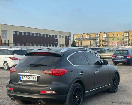 Инфинити EX 35, объемом двигателя 3.5 л и пробегом 135 тыс. км за 9500 $, фото 4 на Automoto.ua