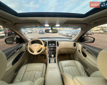 Инфинити EX 35, объемом двигателя 3.5 л и пробегом 135 тыс. км за 9500 $, фото 6 на Automoto.ua
