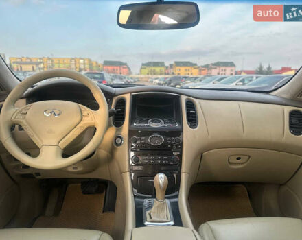 Инфинити EX 35, объемом двигателя 3.5 л и пробегом 135 тыс. км за 9500 $, фото 13 на Automoto.ua