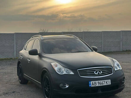 Инфинити EX 35, объемом двигателя 3.5 л и пробегом 135 тыс. км за 9500 $, фото 1 на Automoto.ua