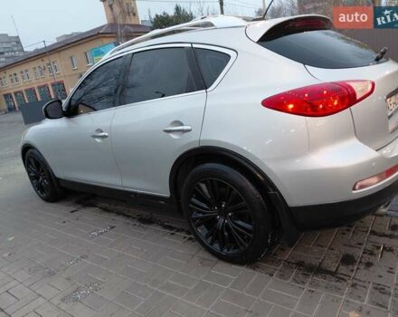 Серый Инфинити EX 35, объемом двигателя 3.5 л и пробегом 150 тыс. км за 9000 $, фото 5 на Automoto.ua