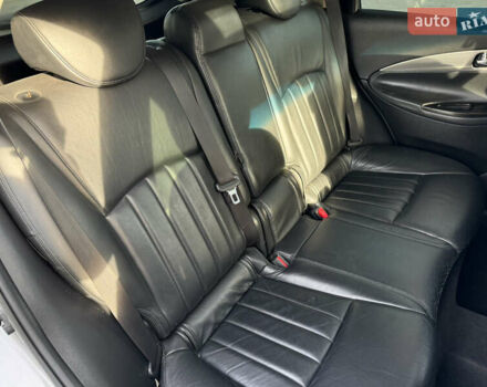 Серый Инфинити EX 35, объемом двигателя 3.5 л и пробегом 150 тыс. км за 10600 $, фото 27 на Automoto.ua