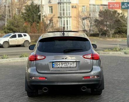 Серый Инфинити EX 35, объемом двигателя 3.5 л и пробегом 150 тыс. км за 10600 $, фото 6 на Automoto.ua