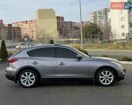 Серый Инфинити EX 35, объемом двигателя 3.5 л и пробегом 150 тыс. км за 10600 $, фото 2 на Automoto.ua
