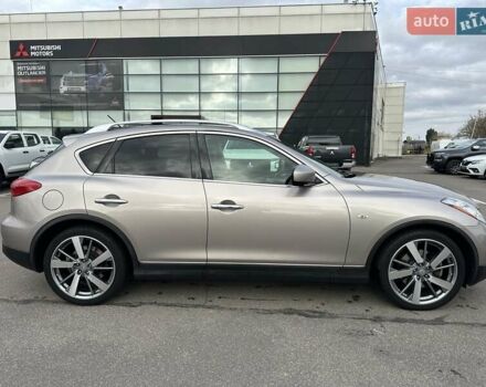 Серый Инфинити EX 35, объемом двигателя 3.5 л и пробегом 151 тыс. км за 13200 $, фото 8 на Automoto.ua