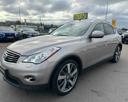 Серый Инфинити EX 35, объемом двигателя 3.5 л и пробегом 151 тыс. км за 13200 $, фото 2 на Automoto.ua
