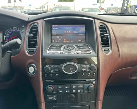 Серый Инфинити EX 35, объемом двигателя 3.5 л и пробегом 151 тыс. км за 13200 $, фото 12 на Automoto.ua