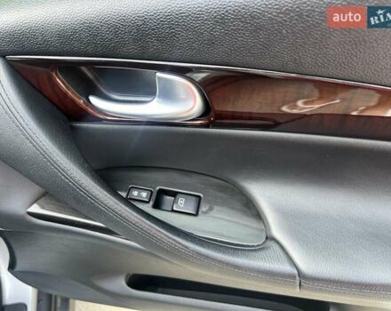 Сірий Інфініті EX 37, об'ємом двигуна 3.7 л та пробігом 180 тис. км за 13000 $, фото 4 на Automoto.ua