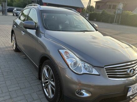 Инфинити EX 37 2012 в Черновцах на Automoto.ua Серый Инфинити EX 37, объемом двигателя 3.7 л и пробегом 166 тыс. км за 13300 $, фото 1 на Automoto.ua