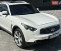 Белый Инфинити FX 30, объемом двигателя 3 л и пробегом 291 тыс. км за 15000 $, фото 3 на Automoto.ua