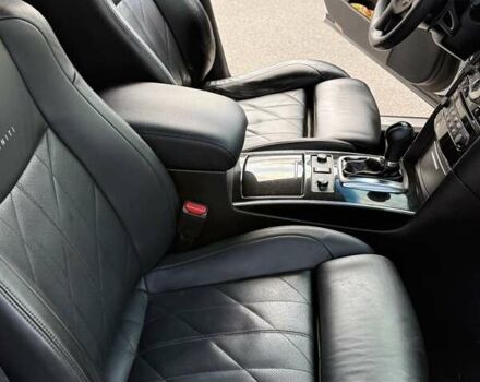 Белый Инфинити FX 30, объемом двигателя 3 л и пробегом 145 тыс. км за 17000 $, фото 22 на Automoto.ua