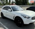 Белый Инфинити FX 30, объемом двигателя 3 л и пробегом 145 тыс. км за 17000 $, фото 7 на Automoto.ua