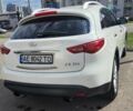 Білий Інфініті FX 30, об'ємом двигуна 3 л та пробігом 190 тис. км за 16900 $, фото 4 на Automoto.ua