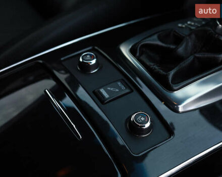 Чорний Інфініті FX 30, об'ємом двигуна 3 л та пробігом 226 тис. км за 15500 $, фото 31 на Automoto.ua