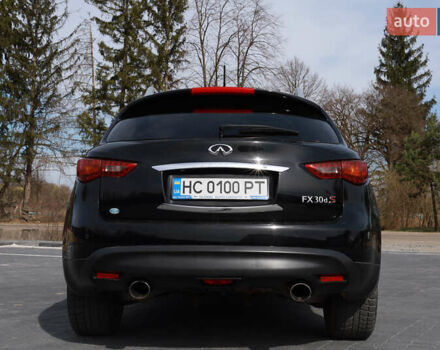 Чорний Інфініті FX 30, об'ємом двигуна 3 л та пробігом 226 тис. км за 15500 $, фото 5 на Automoto.ua