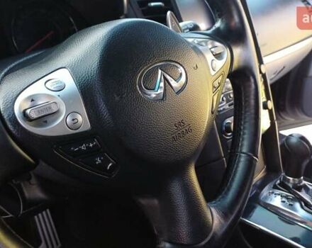 Черный Инфинити FX 30, объемом двигателя 3 л и пробегом 199 тыс. км за 16350 $, фото 48 на Automoto.ua