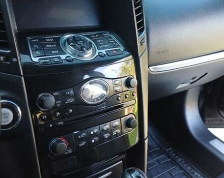 Черный Инфинити FX 30, объемом двигателя 3 л и пробегом 199 тыс. км за 16350 $, фото 46 на Automoto.ua