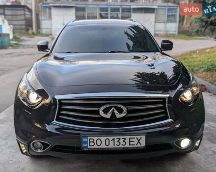 Черный Инфинити FX 30, объемом двигателя 3 л и пробегом 309 тыс. км за 14500 $, фото 4 на Automoto.ua