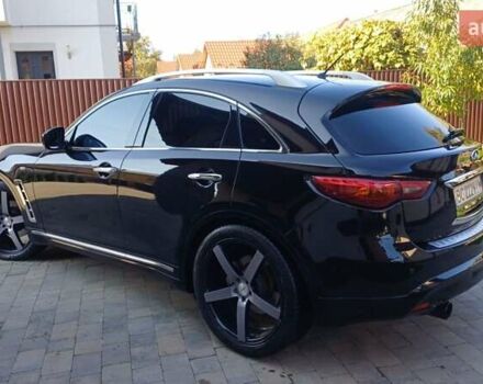 Черный Инфинити FX 30, объемом двигателя 3 л и пробегом 199 тыс. км за 16350 $, фото 1 на Automoto.ua