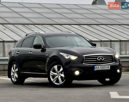 Черный Инфинити FX 30, объемом двигателя 2.99 л и пробегом 159 тыс. км за 16500 $, фото 7 на Automoto.ua