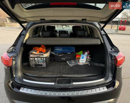 Черный Инфинити FX 30, объемом двигателя 3 л и пробегом 137 тыс. км за 17999 $, фото 22 на Automoto.ua