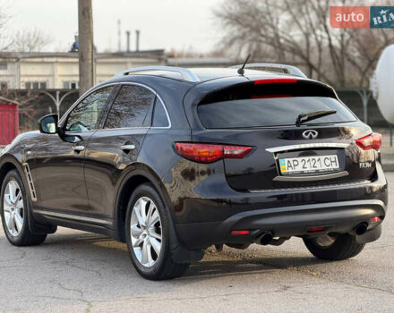 Черный Инфинити FX 30, объемом двигателя 3 л и пробегом 137 тыс. км за 17999 $, фото 8 на Automoto.ua