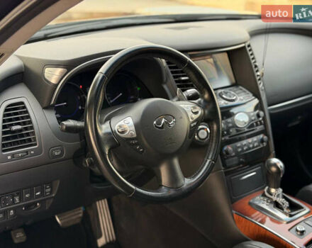 Черный Инфинити FX 30, объемом двигателя 3 л и пробегом 137 тыс. км за 17999 $, фото 37 на Automoto.ua