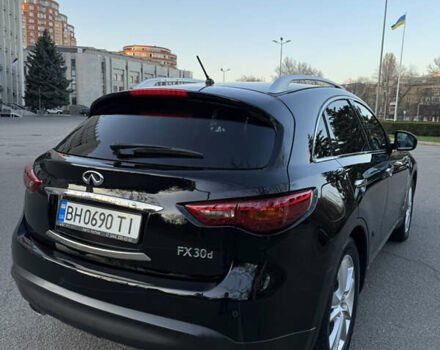 Чорний Інфініті FX 30, об'ємом двигуна 2.99 л та пробігом 91 тис. км за 21300 $, фото 11 на Automoto.ua